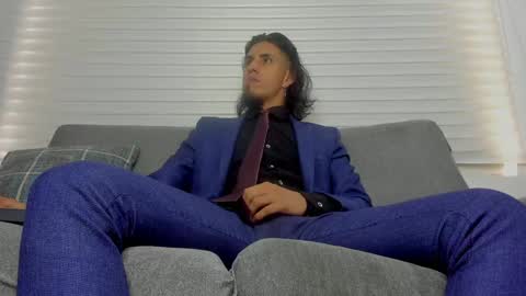 Snapshot of tom_blunt96 chatting on 7, 12, 2024 TOM online show from 7, 12, 2024