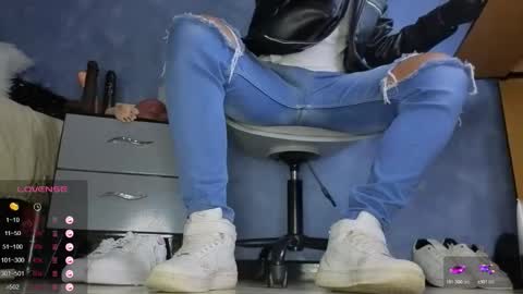 Tom online show from 11, 2, 2026