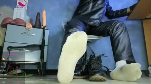 Tom online show from 19, 4, 2026