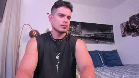 Snapshot of tom_mckleein chatting on 19, 1, 2025 TOM MCKLEEIN instagram online show from 19, 1, 2025