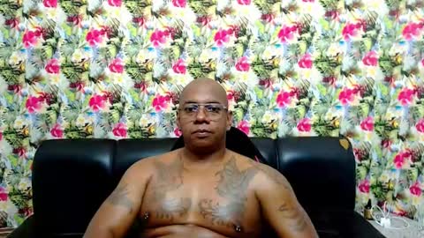 Snapshot of tom_miller chatting on 22, 1, 2025 Tom Miller online show from 22, 1, 2025