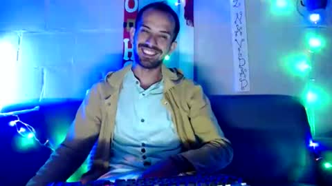 tomas gerauld. make me happy with 10000 tokens online show from 24, 12, 2024