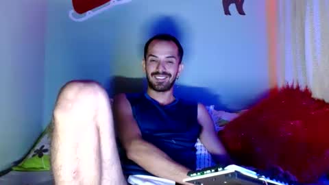 tomas gerauld. make me happy with 10000 tokens online show from 29, 12, 2024