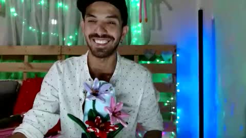 tomas gerauld. make me happy with 10000 tokens online show from 3, 2, 2026