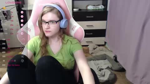 tomato_tease online show from 10, 10, 2025