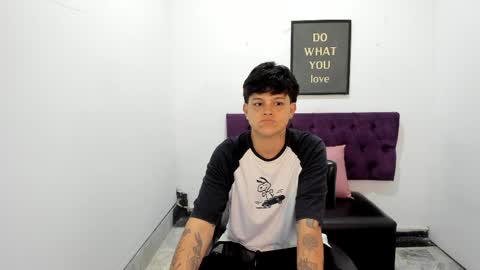 IAN SAYD online show from 4, 4, 2026