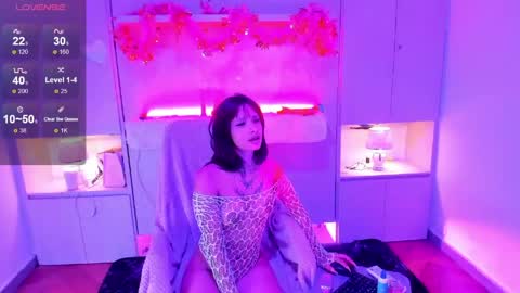 KAELANI online show from 8, 5, 2026