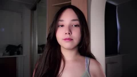 Snapshot of tomifarrand chatting on 11, 9, 2025 Liana online show from 11, 9, 2025