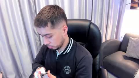 Snapshot of tommas_johnson chatting on 4, 6, 2026 Tomas online show from 4, 6, 2026