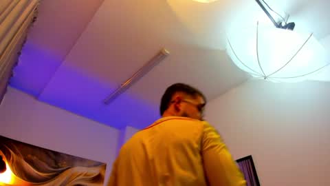 Snapshot of tommas_johnson chatting on 13, 6, 2026 Tomas online show from 13, 6, 2026
