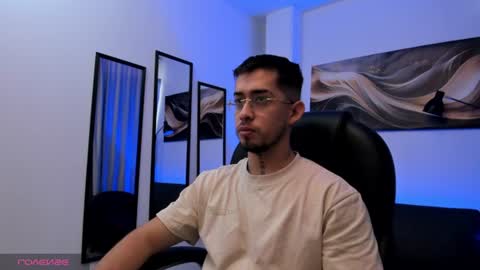 Snapshot of tommas_johnson chatting on 12, 7, 2026 Tomas online show from 12, 7, 2026