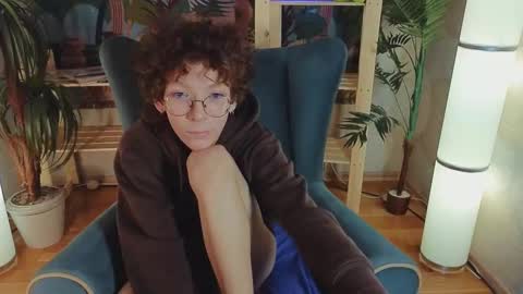 Snapshot of tommiehi chatting on 12, 3, 2025 Tommie online show from 12, 3, 2025