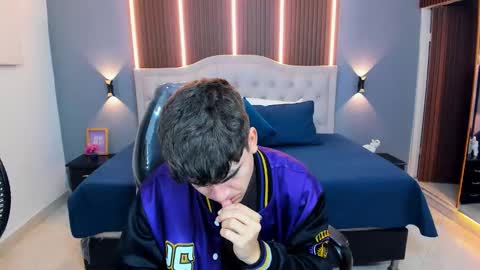 Tommy  online show from 24, 2, 2026