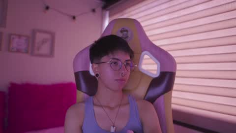 Blue  online show from 18, 4, 2026