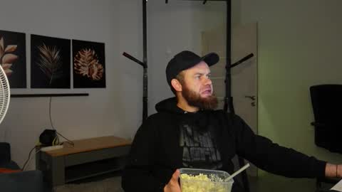  tommy burnzzz  online show from 19, 11, 2025