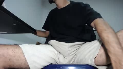   Thomas    online show from 22, 2, 2025