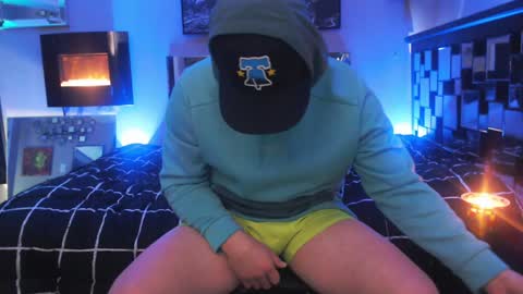 Snapshot of tommy_knuckles chatting on 5, 1, 2025 Tommy online show from 5, 1, 2025
