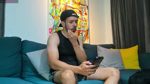 tommy_raym0ndg online show from 11, 2, 2026