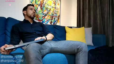 tommy_raym0ndg online show from 20, 4, 2026