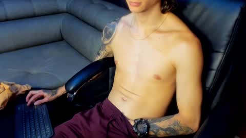 Tommy Slater online show from 7, 1, 2025