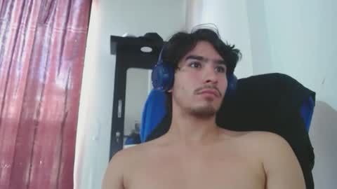 Snapshot of tommycutee21 chatting on 6, 5, 2026 tommycutee21 online show from 6, 5, 2026