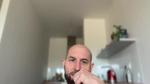 Snapshot of tommyx01 chatting on 6, 5, 2026 Thomas Fit online show from 6, 5, 2026