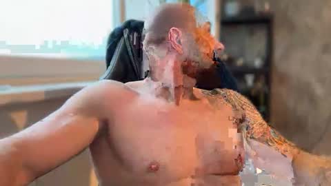 Snapshot of tommyx01 chatting on 4, 6, 2026 Thomas Fit online show from 4, 6, 2026