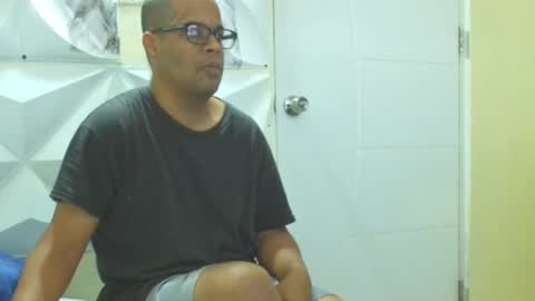 Antonio online show from 12, 2, 2025