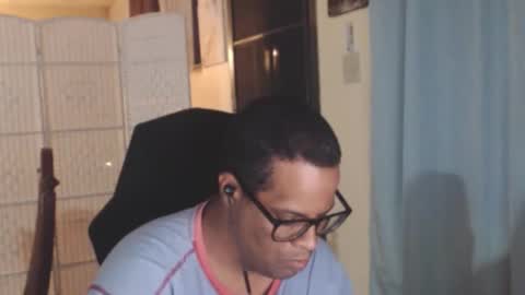 Snapshot of toni2814 chatting on 7, 6, 2026 Antonio online show from 7, 6, 2026
