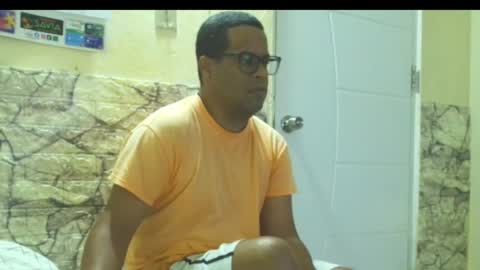 Snapshot of toni2814 chatting on 8, 6, 2026 Antonio online show from 8, 6, 2026