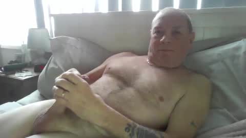 tony14712 online show from 10, 2, 2025