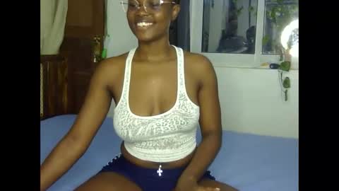 Snapshot of tonya_tash7 chatting on 24, 9, 2025 tonya tash7 online show from 24, 9, 2025