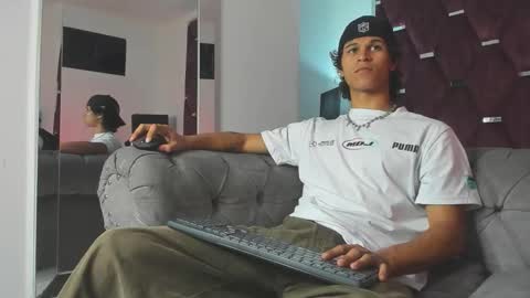 Snapshot of tonybenedetti chatting on 22, 2, 2026 Tony Benedetti online show from 22, 2, 2026