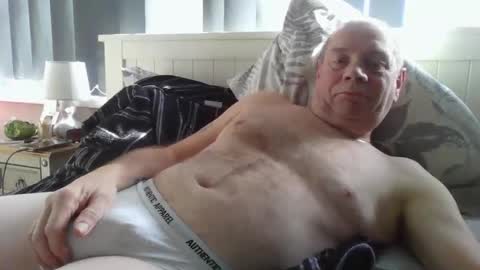 tonygib1962 online show from 22, 2, 2026