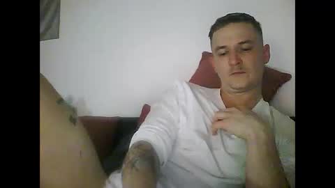 tonystrawberry online show from 11, 4, 2026