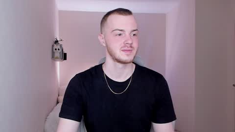 toohornyserj online show from 25, 12, 2024