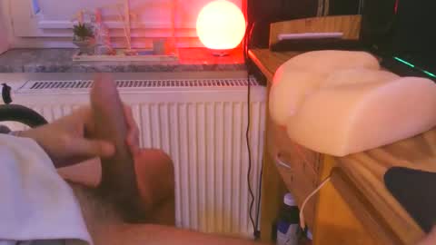 Snapshot of toohugeandstonedxoxo chatting on 17, 10, 2025 toohugeandstonedxoxo online show from 17, 10, 2025