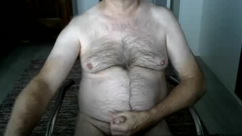 Snapshot of tooohard chatting on 24, 9, 2025 Alex online show from 24, 9, 2025