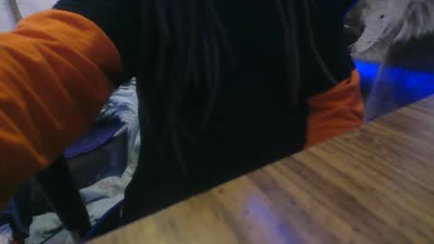 topplesstable18075 online show from 1, 12, 2025