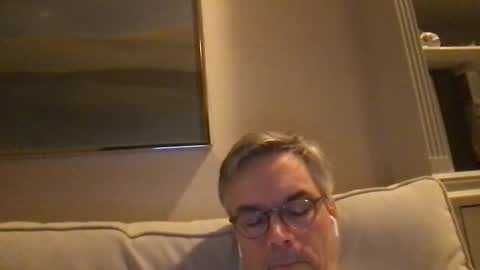 Snapshot of topspin69 chatting on 4, 10, 2025 topspin69 online show from 4, 10, 2025