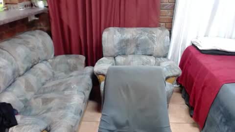 toptobottom4u online show from 4, 11, 2025