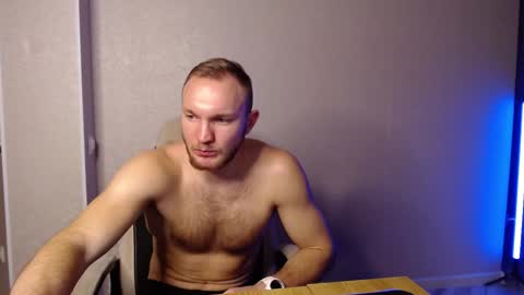 Snapshot of toress1 chatting on 8, 1, 2025 Glebaty online show from 8, 1, 2025