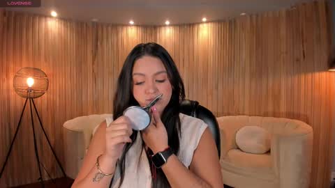 Tori Cross online show from 12, 2, 2025