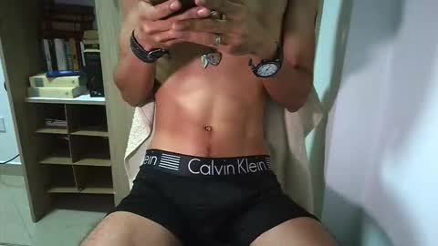 Enzo Moretti online show from 2, 2, 2026