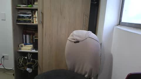 Enzo Moretti online show from 5, 2, 2026