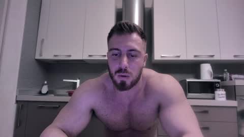 Snapshot of toro_arrapato chatting on 12, 12, 2024 toro_arrapato online show from 12, 12, 2024