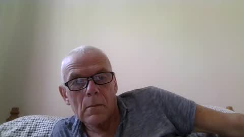 Snapshot of touche5656607203 chatting on 28, 10, 2025 touche5656607203 online show from 28, 10, 2025