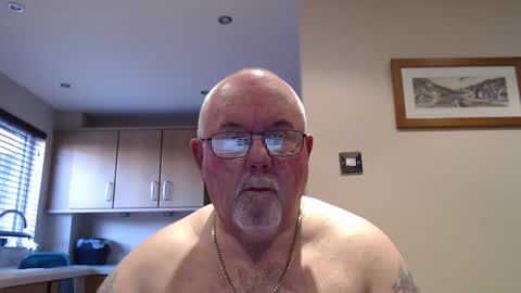 Snapshot of touchwood25 chatting on 22, 2, 2025 TOUCHWOOD25 online show from 22, 2, 2025