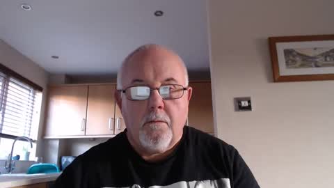 Snapshot of touchwood25 chatting on 14, 5, 2026 TOUCHWOOD25 online show from 14, 5, 2026