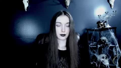 toxicdomme online show from 12, 2, 2026